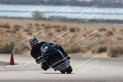 media/Dec-18-2022-SoCal Trackdays (Sun) [[8099a50955]]/Turn 7 Backside (1125am)/